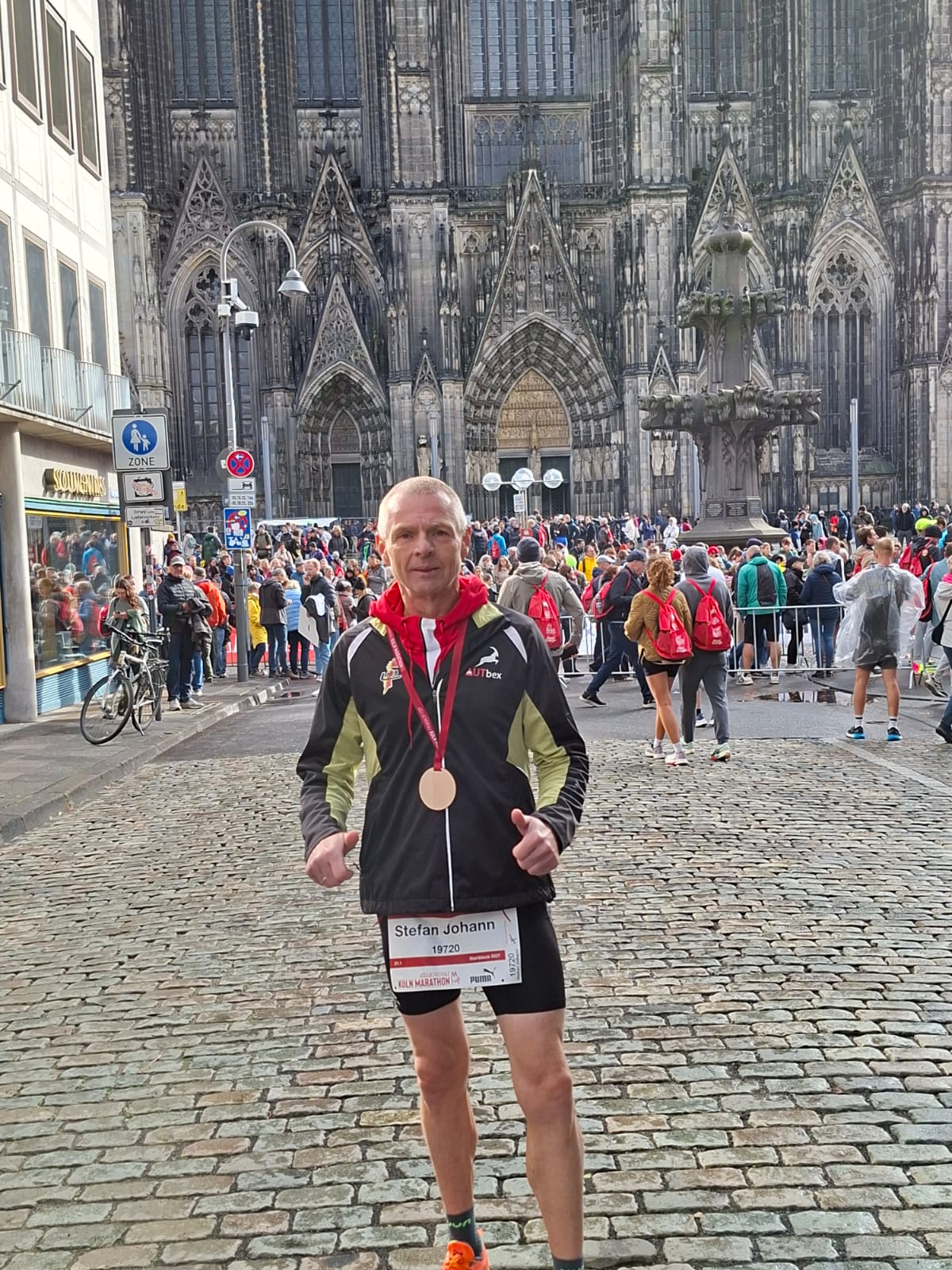 Starker Auftritt von LMB-Athlet Stefan Pendl beim Köln-Halbmarathon