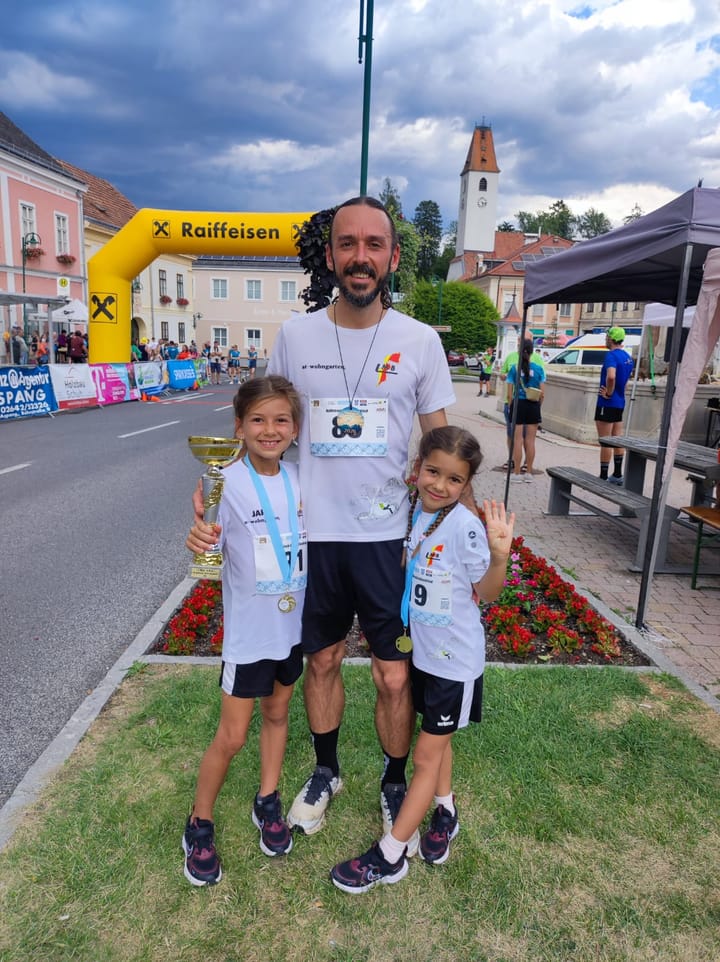 Friedl's beim 16. Sommernachtslauf in Pama erfolgreich